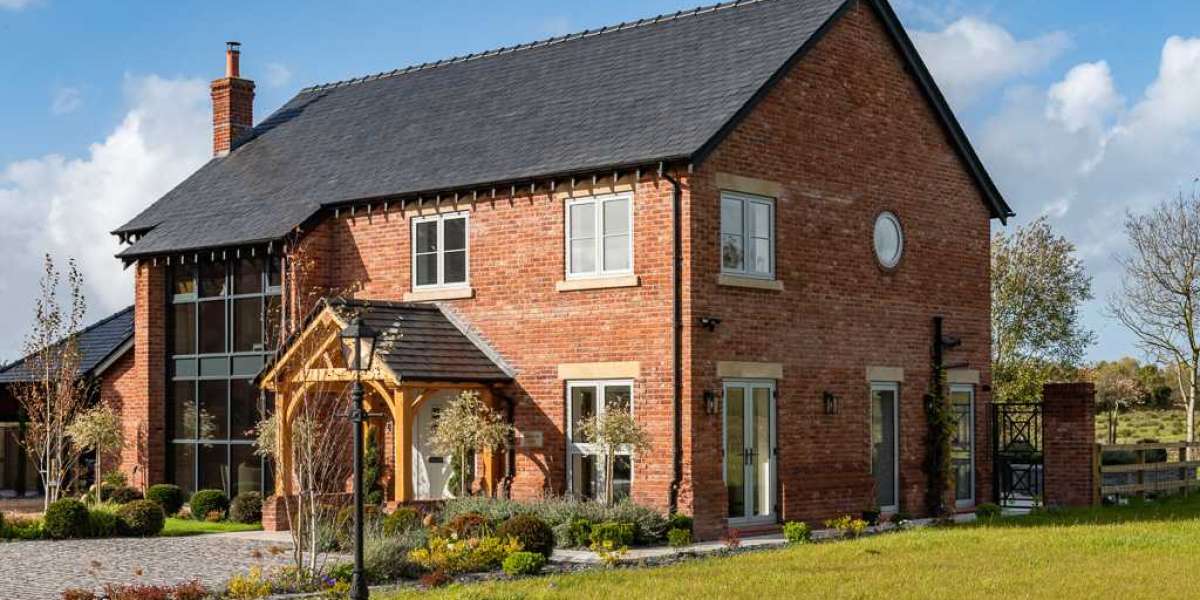 Comprehensive Overview of Aluminium Windows: Benefits, Types, and Installation